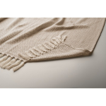 Coperta con frange in cotone riciclato presentata con nastro 400 g/m² color bianco/grigio terza vista fotografica