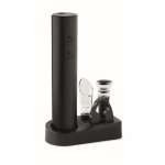 Set vino in plastica con cavatappi elettrico e accessori su base color nero