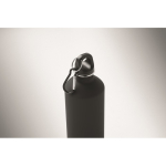 Borraccia in acciaio inox riciclato con finitura gommata e moschettone 750 ml color nero terza vista fotografica