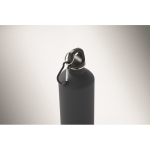 Borraccia in acciaio inox riciclato con finitura gommata e moschettone 750 ml color blu mare terza vista fotografica