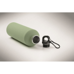 Borraccia in acciaio inox riciclato con finitura gommata e moschettone 750 ml color verde menta quarta vista fotografica