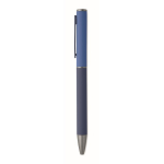 Penna in alluminio riciclato con meccanismo a rotazione e finitura gommata color blu quinta vista