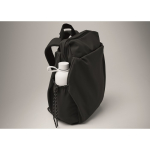 Zaino in nylon idrorepellente compatibile con laptop da 16” color nero quarta vista fotografica