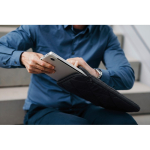 Custodia per laptop in nylon imbottita con tasca frontale 15'' color nero vista ambiente