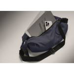 Borsa a tracolla urbana in nylon idrorepellente con tracolla regolabile color blu quarta vista fotografica