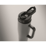 Bicchiere termico in acciaio inox riciclato antigoccia con manico e cannuccia 900 ml color grigio quarta vista fotografica