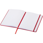 Taccuino A5 con chiusura elastica e nastro dello stesso colore, pagine puntinate color rosso seconda vista