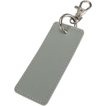 Portachiavi rettangolare in pelle sintetica riciclata con anello color grigio