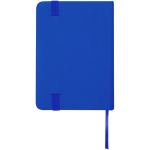 Taccuino A7 con copertina rigida in similpelle, chiusura elastica e pagine a righe color blu reale seconda vista posteriore