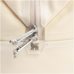 Borsa frigo con tasca in rete e chiusura zip per 20 lattine Stanley color beige vista dettaglio 2