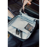 Borsa termica pranzo con tasca esterna e manico Nordic Drift Storm color nero vista ambiente 3