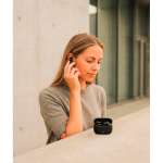Auricolari wireless con cancellazione del rumore 40 mAh color nero vista ambiente 2