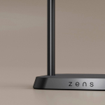 Caricatore wireless doppio con supporto magnetico da scrivania Qi Zens color nero vista ambiente 2
