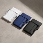 Set con penna in alluminio a inchiostro blu e taccuino A5 in PU a righe