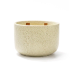 Candela profumata in ciotola di ceramica con doppio stoppino in legno 320g color beige prima vista