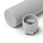 Borraccia in acciaio inox da 750ml con chiusura antigoccia rinforzata color grigio vista dettaglio 3
