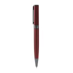Penna a sfera girevole in alluminio riciclato con refill jumbo a inchiostro blu color rosso scuro seconda vista