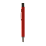 Penna a scatto in alluminio riciclato con finitura gommata e inchiostro blu color rosso seconda vista