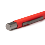 Penna a scatto in alluminio riciclato con finitura gommata e inchiostro blu color rosso vista dettaglio 2