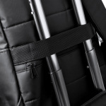 Zaino per portatile in nylon riciclato con tasca antifurto 16” color nero vista dettaglio 4