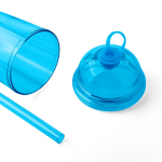 Bicchiere in RPET con coperchio a vite e cannuccia con tappo in silicone 500ml color azzurro seconda vista