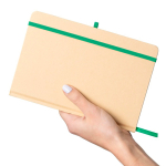 Taccuino A5 con copertina rigida in kraft, elastico e pagine a righe color verde terza vista