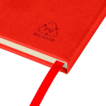 Taccuino A5 con copertina in PU riciclato, segnalibro e pagine a righe color rosso ottava vista