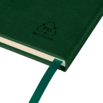 Taccuino A5 con copertina in PU riciclato, segnalibro e pagine a righe color verde terza vista