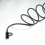 Cavo di ricarica magnetico con 3 tipi di connessione e potenza di 60W color nero