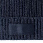 Cappello invernale con etichetta personalizzabile color nero dettaglio etichetta