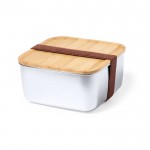 Quadrati e capienti lunch box da 1400ml color legno prima vista