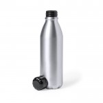 Bottiglia in alluminio riciclato con tappo a vite nero color argento seconda vista