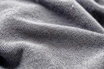 Asciugamano in microfibra riciclata 70 x 140 cm color grigio quarta vista