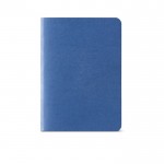 Quadernino A6 con copertina in cartone riciclato e fogli a righe color blu reale