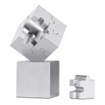 Puzzle decorativo metallico e magnetico colore argento opaco per pubblicità
