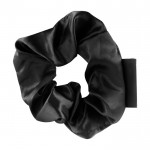 Elegante scrunchie in raso personalizzabile color nero prima vista
