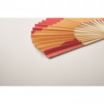 Ventaglio in bambù con bandiere europee color rosso sesta vista fotografica