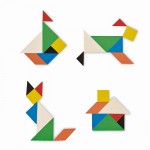 Gioco del tangram in legno colorato color legno terza vista