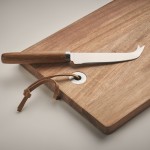 Tagliere per formaggi in legno di acacia con coltello color legno quinta vista fotografica