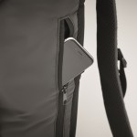 Zaino impermeabile in poliestere riflettente con tasca per pc color nero settima vista fotografica