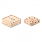 Gioco del tris in cubi di legno color legno quarta vista con logo