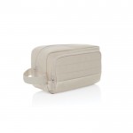 Beauty case in rPET con ampio scomparto, tasca esterna e manico color beige