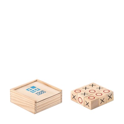 Gioco del tris  in cubi di legno 