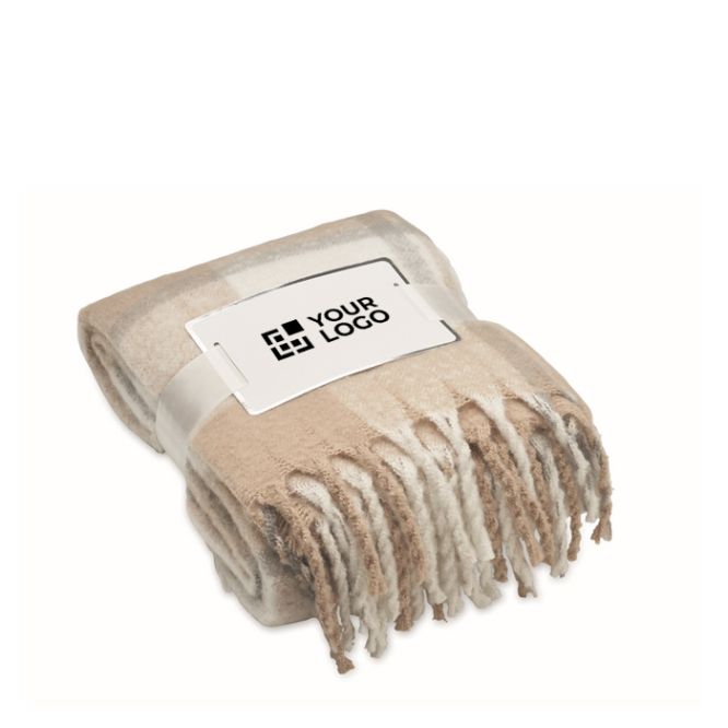 Coperta in poliestere rPET mohair con disegno a quadri e frange