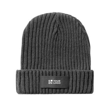 Cappello invernale con etichetta personalizzabile vista area di stampa