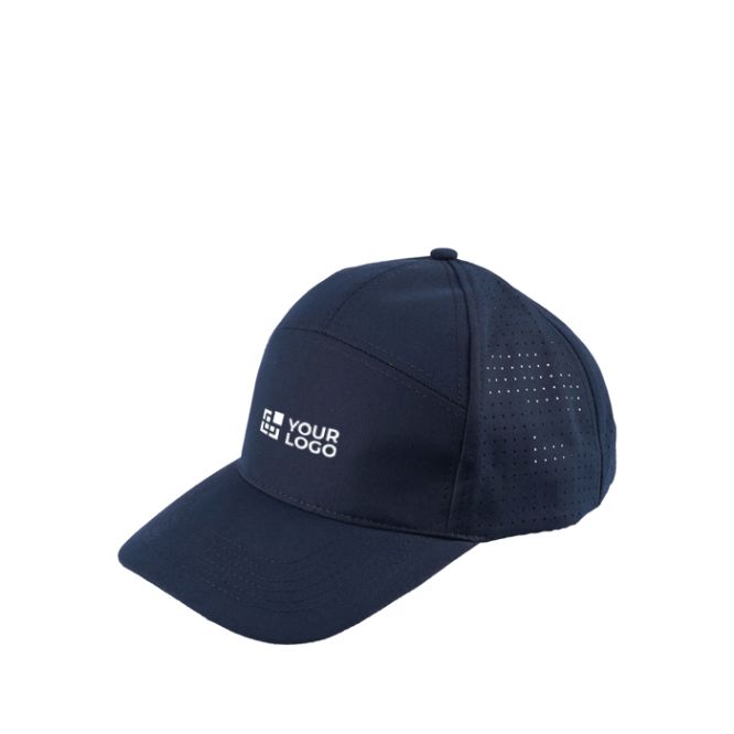 Cappellino in poliestere con fori posteriori per ventilazione