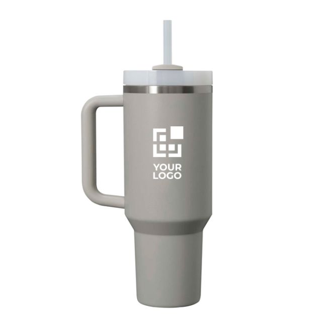 Bicchiere termico Stanley da 890 ml con coperchio girevole e cannuccia riutilizzabile