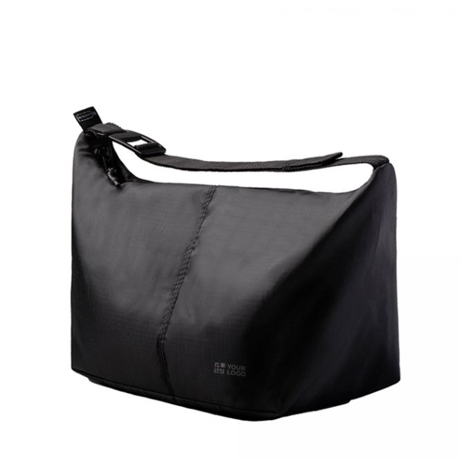 Borsa termica in plastica marina riciclata con apribottiglie 52 g/m2